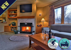 Amazing view, location, ski back trails, sports center, pool Highridge B4 Highridge